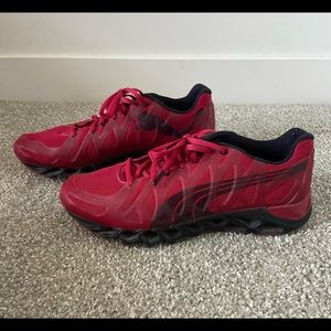 PUMA Vertex Nightcat Men’s Athletic Sneaker Size 10.5 Red/Black